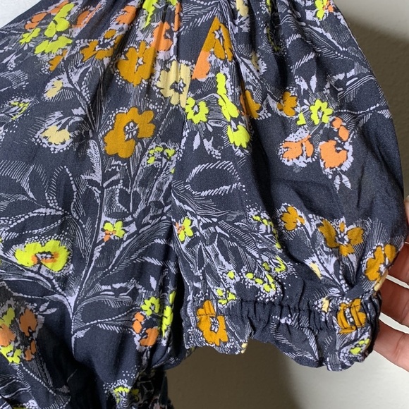 Velvet by Graham & Spencer Meadow Dress in Black‎ Floral - Picture 4 of 7